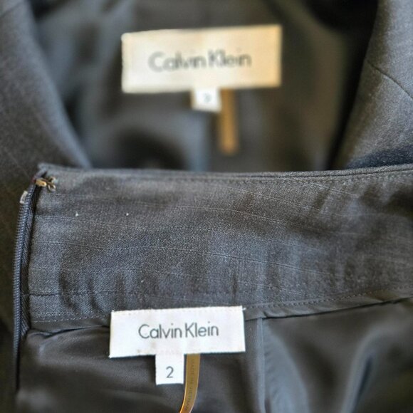 Calvin Klein Dark Gray Suit Set - Picture 4 of 9